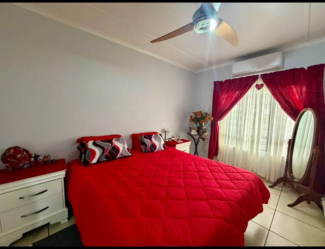 3 BEDROOM SECTIONAL TITLE FOR SALE IN BIRDSWOOD